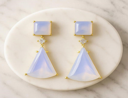 White, 22KT Gold Finish