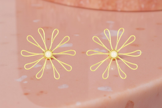 Geomatric design fusion earings | Golden | Screw Type