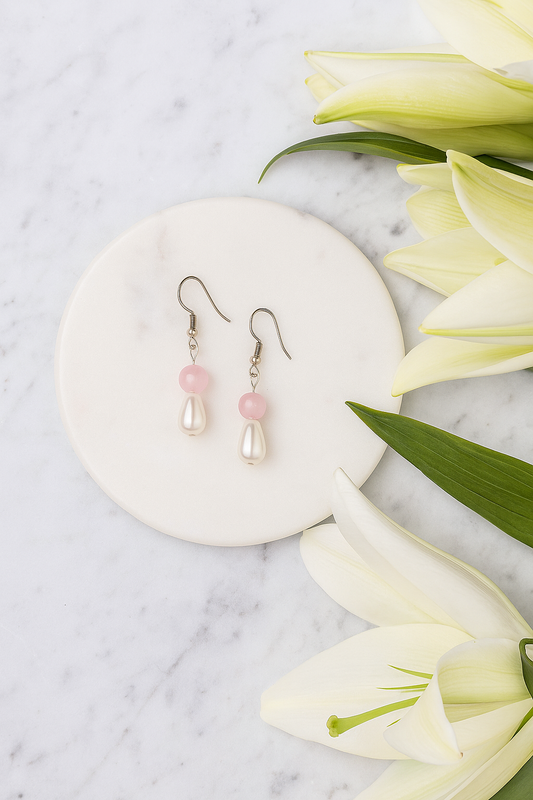 WHITE | Contemporary Jewelry | PEARL