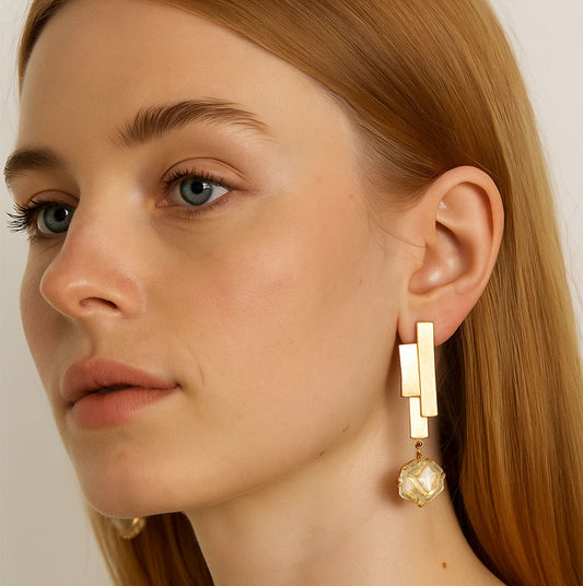 Geomatric design fusion earings | Golden | Screw Type