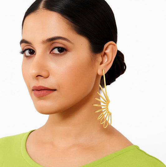 Geomatric design fusion earings | Golden | Screw Type